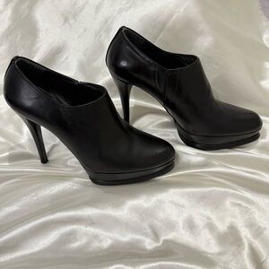 Stuart Weitzman Black Leather Platform Heeled Booties